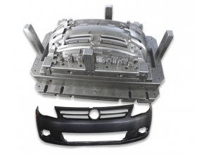 保险杠模具制造