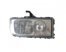 注塑前大灯模具